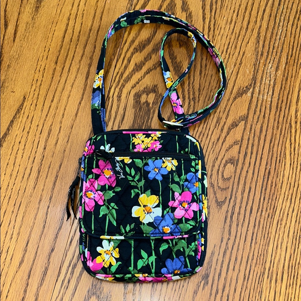 Vera Bradley Mini Hipster in Wildflower Garden